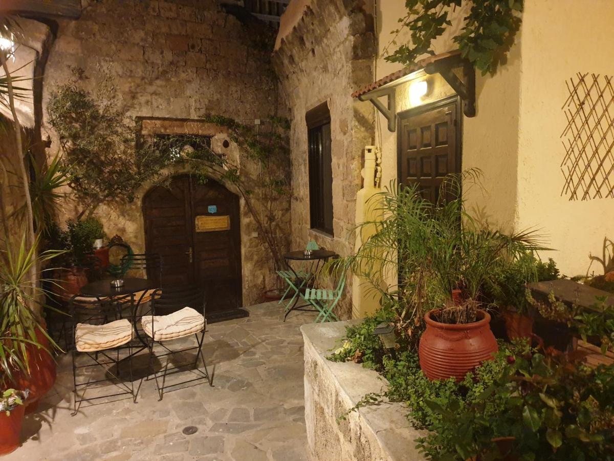 Chris Αpartments Old Town Lägenhet Rhodes City Exteriör bild
