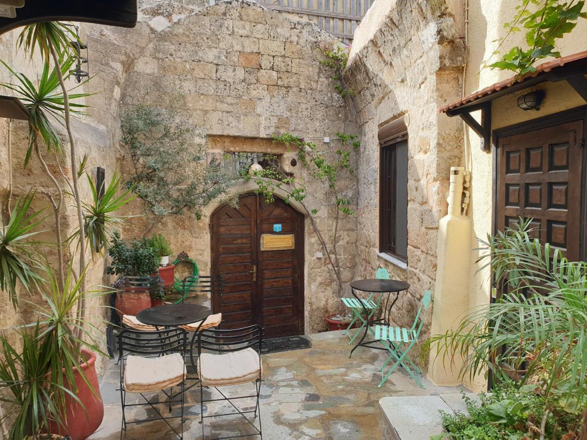 Chris Αpartments Old Town Lägenhet Rhodes City Exteriör bild